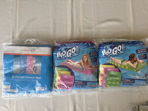 NWT Lot of 3 Bestway H2OGO 18 Pocket French Mat Pool Float